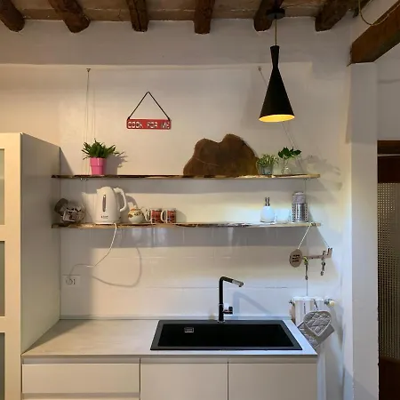 Grazioso Bilocale Pieno Centro Apartment *